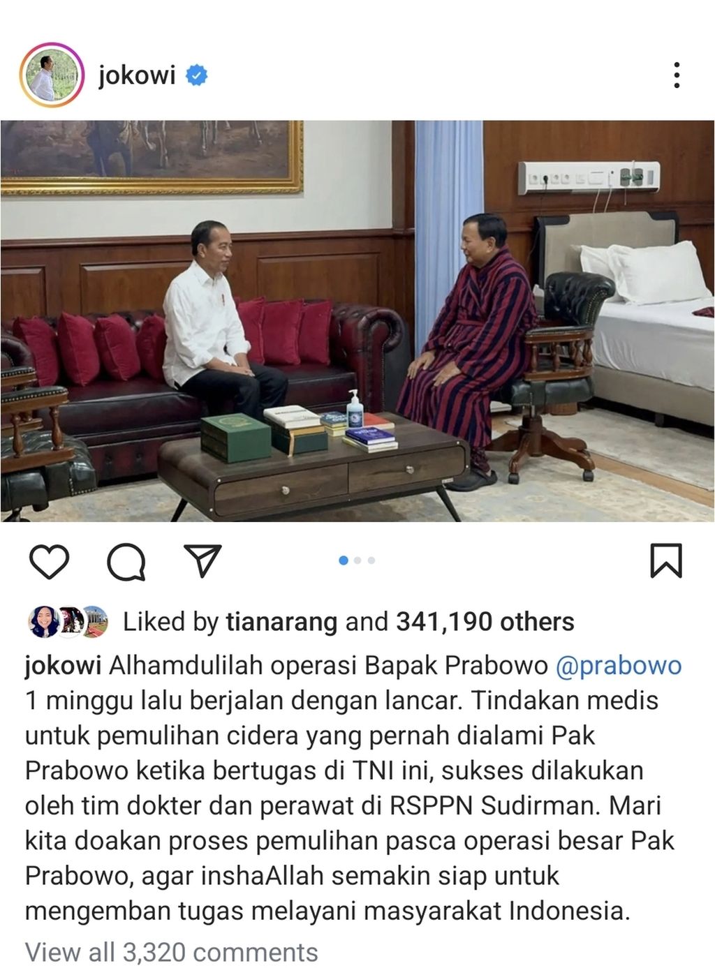 Presiden Joko Widodo mengunggah kegiatannya menjenguk Prabowo Subianto, Menteri Pertahanan sekaligus Presiden Terpilih, di RSPPN Panglima Besar Soedirman, Jakarta, Minggu (30/6/2024) malam.