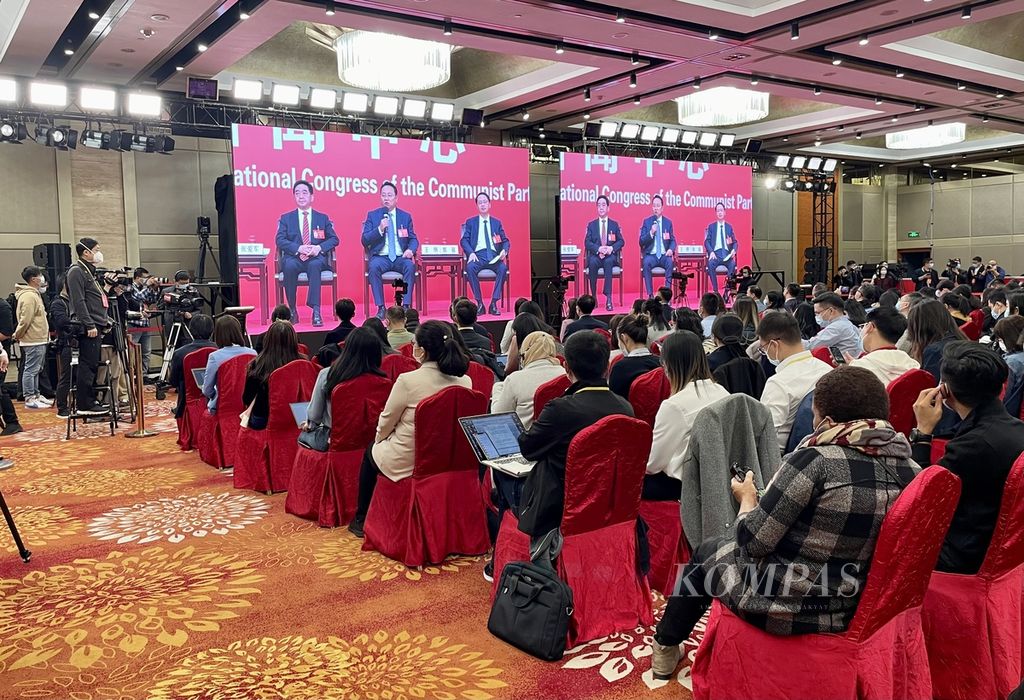 Salah satu konferensi pers terkait Kongres Nasional Ke-20 Partai Komunis China yang diadakan di pusat media di Hotel Niko, Beijing, China, Senin (17/10/2022).
