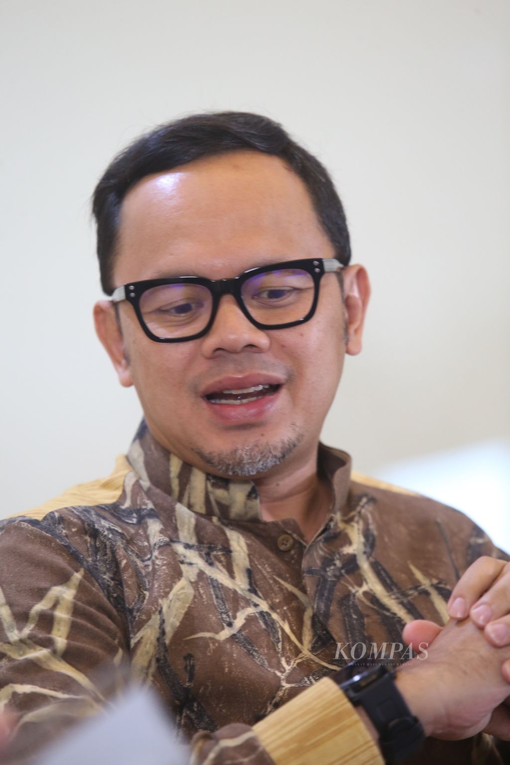 Bima Arya - Wali Kota Bogor - Ketua Dewan Pengurus Asosiasi Pemerintah Kota Seluruh Indonesia (Apeksi).