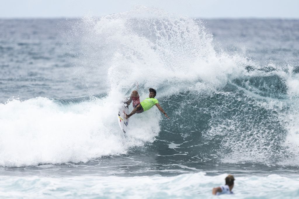 Peselancar Indonesia, Rio Waida, tampil di ajang kualifikasi Olimpiade Paris 2024, International Surfing Association (ISA) World Surfing Games 2024 di Arecibo, Puerto Rico, yang dimulai sejak 23 Februari.