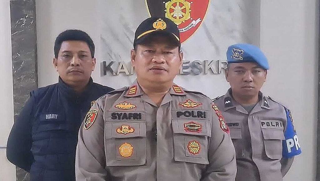 Kepala Kepolsian Sektor Kalideres Ajun Komisaris Syafri Wasdar.