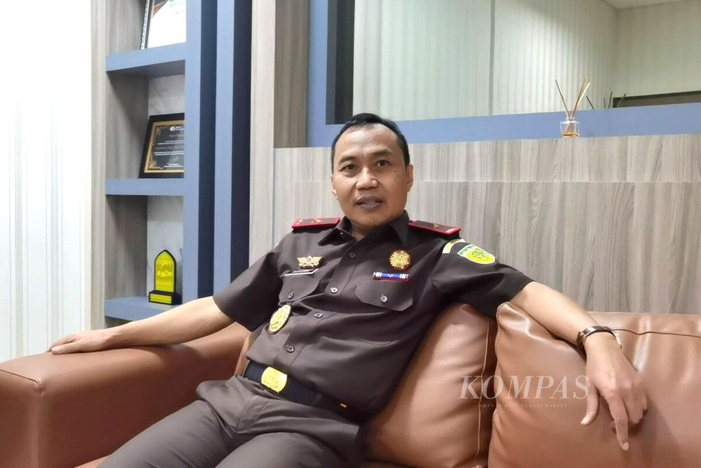 Kepala Kejaksaan Tinggi NTB Nanang Ibrahim Soleh di Mataram, Selasa (14/3/2023).