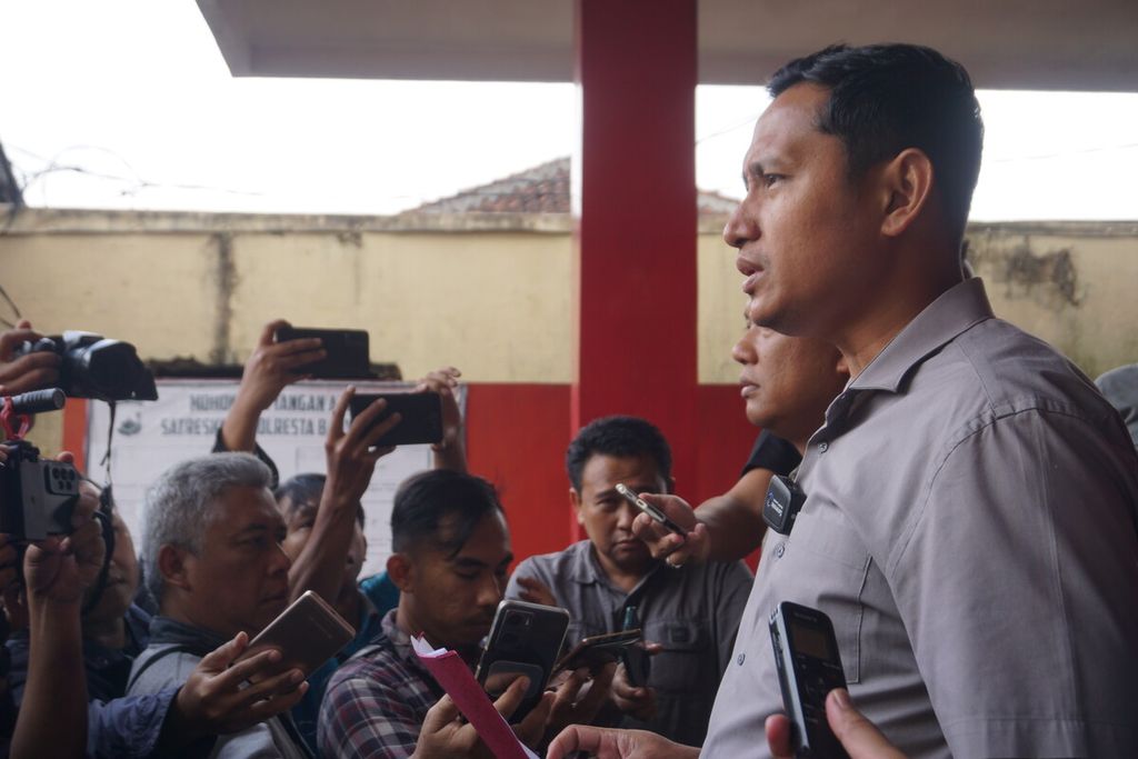Kepala Satuan Reserse Kriminal Kepoisian Resor Kota Banyumas Komisaris Agus Supriadi memberikan keterangan pers di Purwokerto, Banyumas, Jawa Tengah, Rabu (7/6/2023).