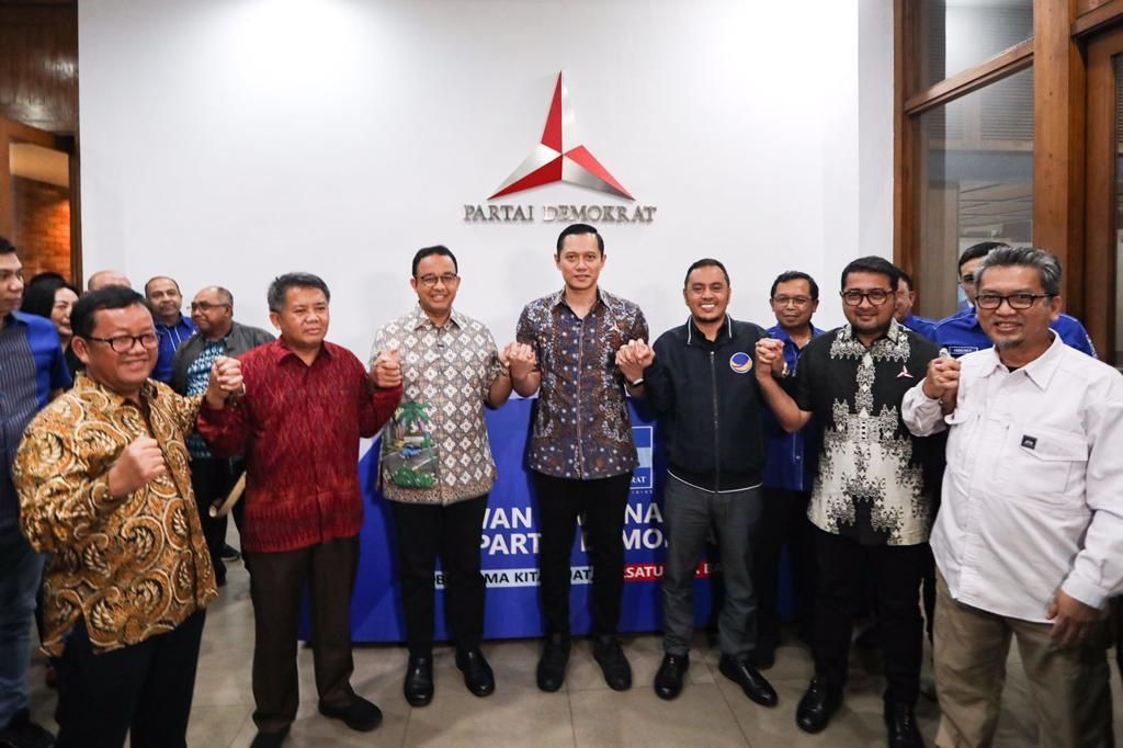 Anies Baswedan dan Tim Kecil Koalisi Perubahan mengunjungi Agus Harimurti Yudhoyono (AHY) di kantor DPP Partai Demokrat, di Jakarta, Kamis (2/2/2023) sore.