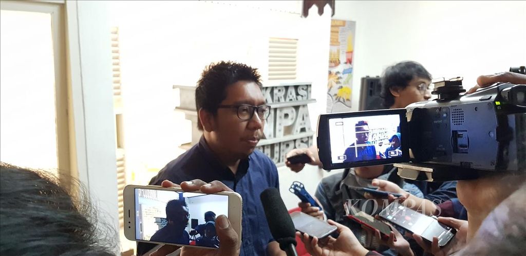 Peneliti Indonesia Corruption Watch, Kurnia Ramadhana