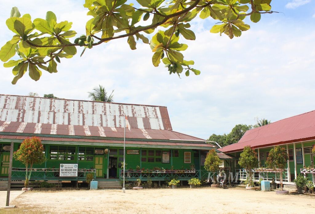 Kondisi Sekolah Dasar Negeri 008 Tanjung Palas Timur, Kabupaten Bulungan, Kalimantan Utara, Rabu (12/4/2023). 