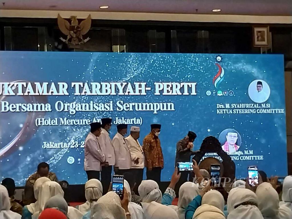 Wakil Presiden Ma’ruf Amin pada acara pembukaan Muktamar Tarbiyah-Perti dan Organisasi Serumpun di Hotel Mercure, Ancol, Jakarta, Minggu (23/10/2022).