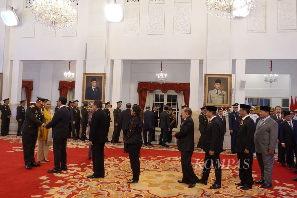 Suasana setelah pelantikan Jenderal Maruli Simanjuntak sebagai Kepala Staf TNI Angkatan Darat (KSAD) di Istana Negara, Jakarta, Rabu (29/11/2023). 