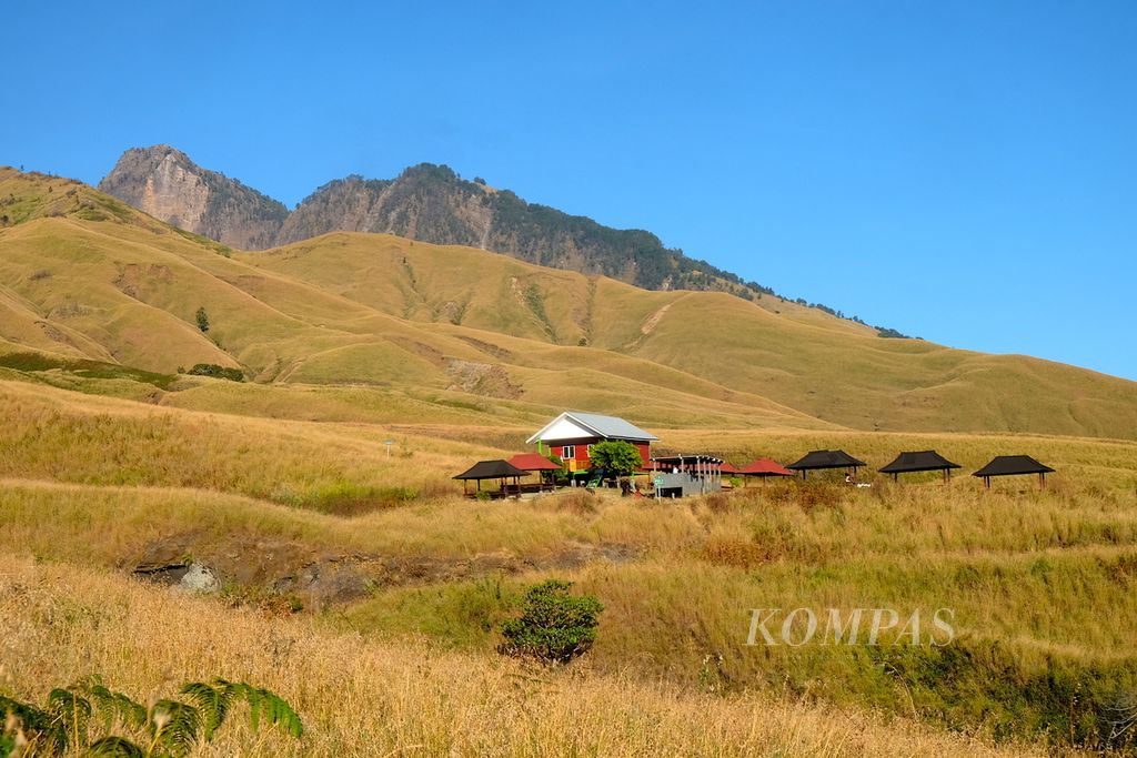Pos II pendakian Rinjani melalui jalur Sembalun, Lombok Timur. Terdapat mata air, gazebo untuk istirahat, dan fasilitas lain yang bisa digunakan oleh wisatawan.