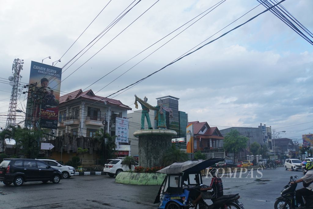 Patung Saronde di tengah Kota Gorontalo, Provinsi Gorontalo, Rabu (5/10/2022).