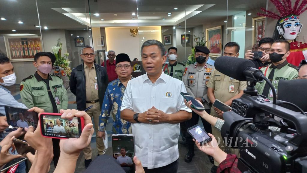 Ketua DPRD DKI Jakarta Prasetio Edi Marsudi, Senin (12/9/2022).