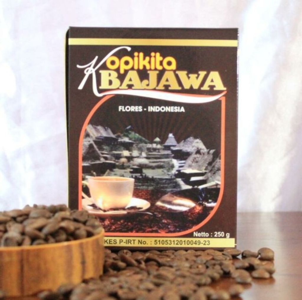 Kopi arabika organik yang ada dalam kemasan dengan merek Kopikita Bajawa Flores Indonesia yang diproduksi salah satu pengusaha kopi Bajawa,  Feliks Soba. Kopi kemasan ini dikirim ke Jakarta, Bandung, dan bahkan luar negeri.