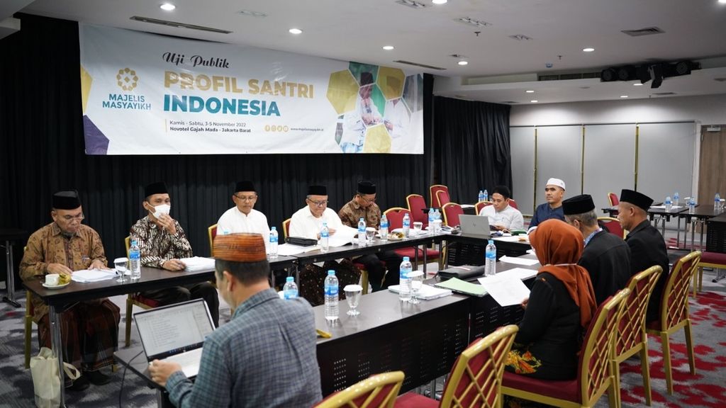 Suasana uji publik naskah akademik Profil Santri Indonesia di Jakarta pada 3-5 November 2022. Profil Santri Indonesia ini dirancang Majelis Masyayikh sebagai lembaga penjaminan mutu pesantren di Indonesia.