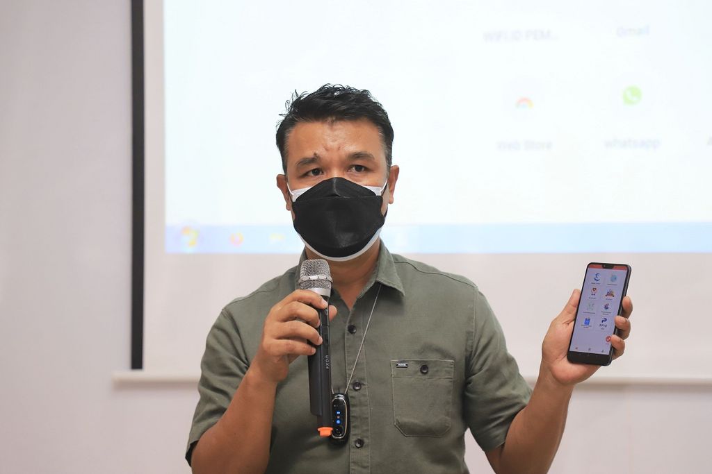 Kepala Dinas Komunikasi dan Informatika Surabaya M Fikser