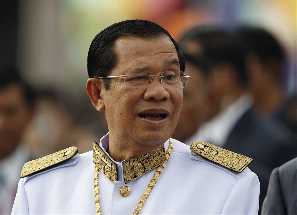 Perdana Menteri Kamboja, Hun Sen, saat menghadiri peringatan Hari Kemerdekaan Kamboja di Phnom Penh, Kamboja, dalam foto pada 9 November 2017.