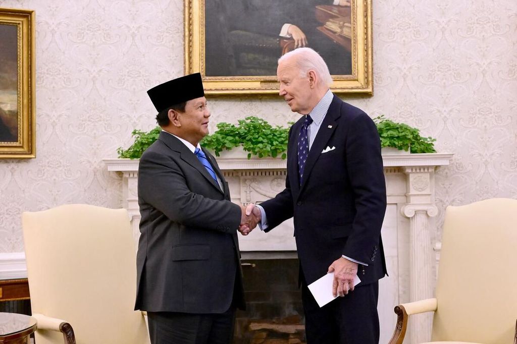  Presiden Prabowo Subianto melakukan pertemuan bilateral dengan Presiden Amerika Serikat Joe Biden di Gedung Putih, Washington DC, AS, 12 November 2024.