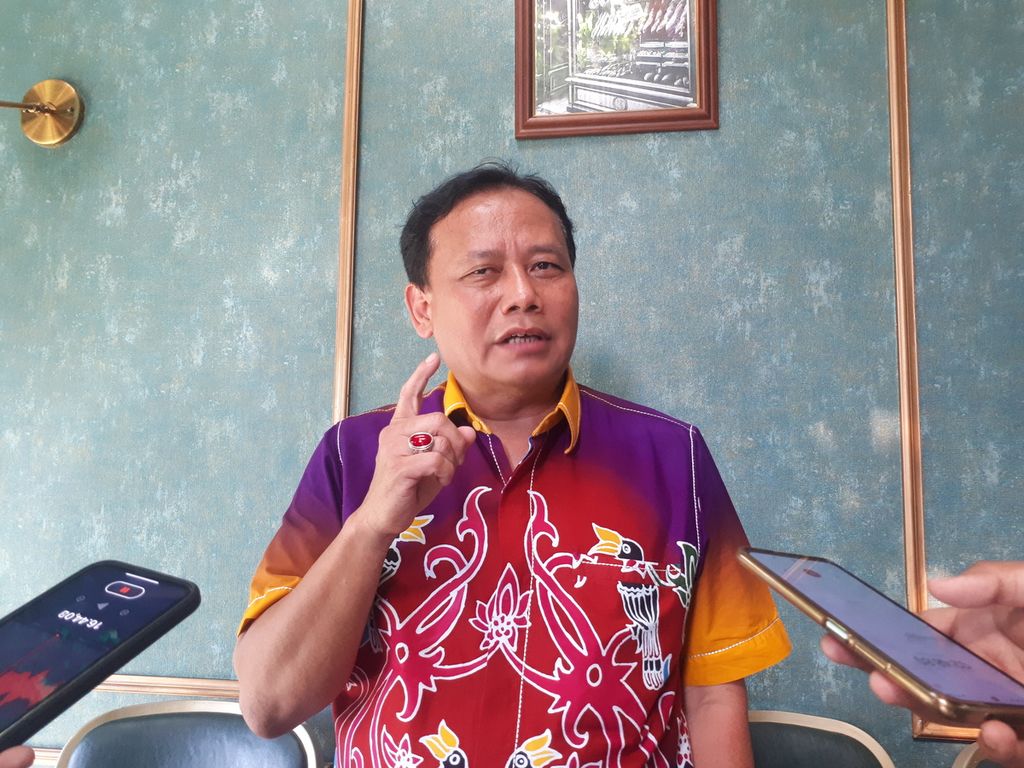 Ketua Badan Pengawas Pemilu (Bawaslu) periode 2017-2022 Abhan pada diskusi “Menilai Kinerja KPU dalam Kasus Partai Prima” di Kebon Sirih, Menteng, Jakarta Pusat, Selasa (7/3/2023).