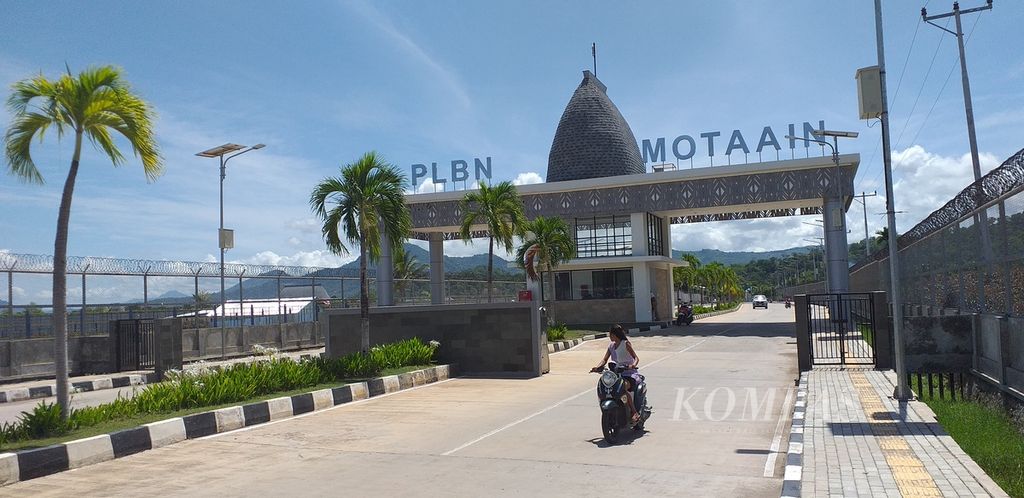 Inilah Pos Lintas Batas Negara Motaain, RI-Timor Leste, Minggu (9/2/2020). Bus Damri dari Kupang ke Dili akan berhenti dan menurunkan penumpang di dalam PLBN ini, kemudian dilanjutkan bus Damri lain menuju Dili. 