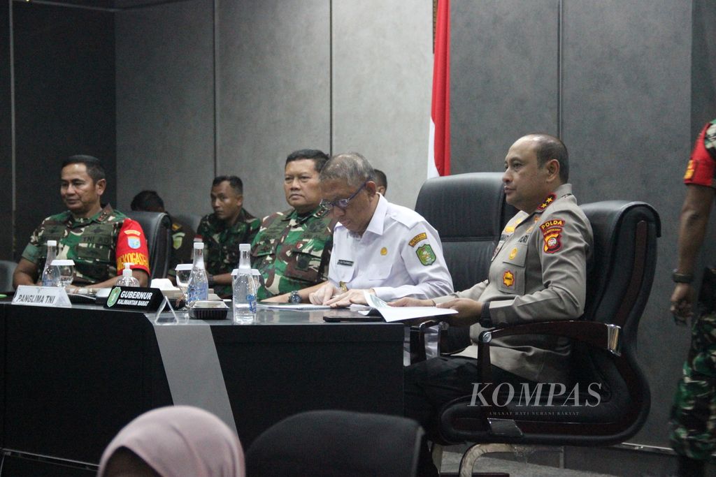 Panglima TNI Laksamana Yudo Margono menggelar pertemuan dengan Gubernur Kalimantan Barat Sutarmidji, di Kantor Gubernur Kalbar, bersama pemangku kebijakan lainnya, Rabu (23/8/2023).