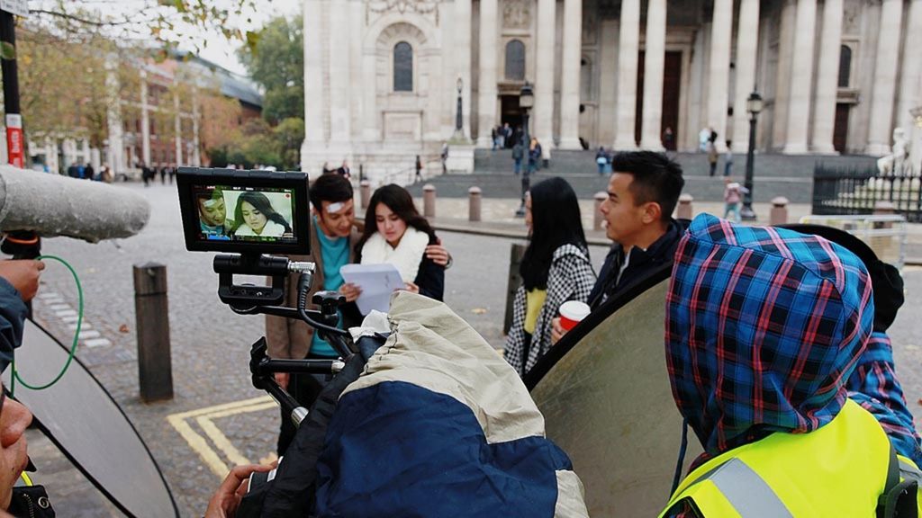 Film <i>London Love Story </i>yang <i>shooting </i>di London.
