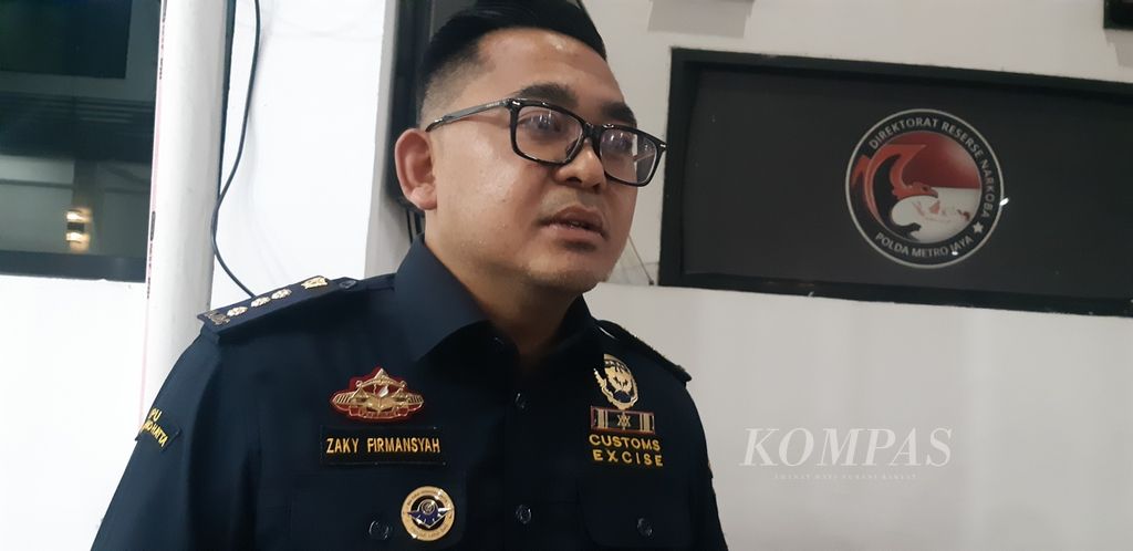 Kepala Bidang Penindakan dan Penyidikan Bea dan Cukai Bandara Sukarno-Hatta Zaky Firmansyah