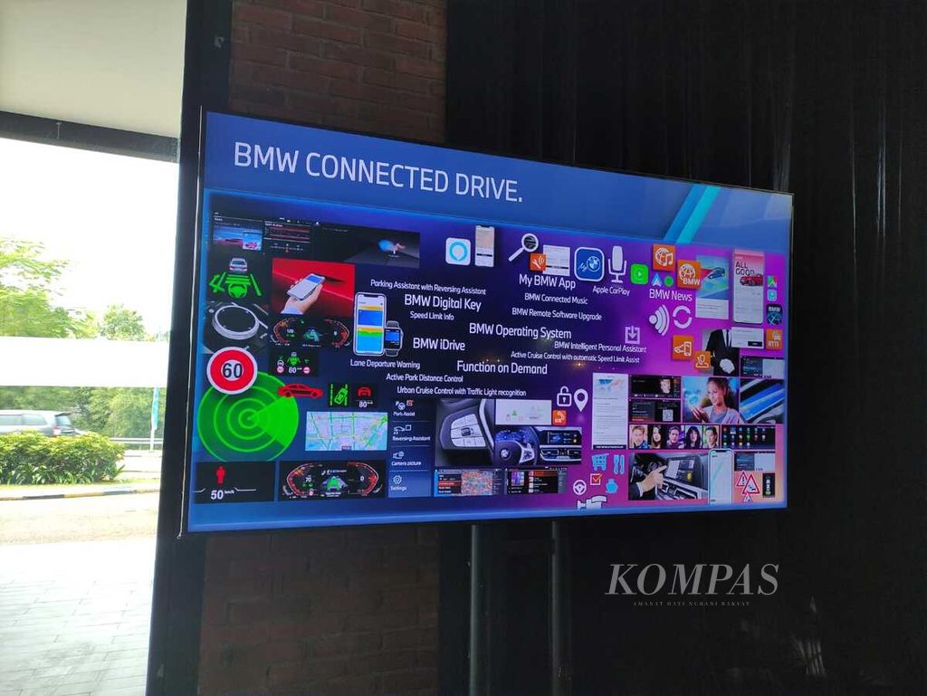A series of advanced BMW features were presented during the Media Technology Workshop: Explore Connected Drive in Indonesia with the Legendary 3 Series in Jakarta on Thursday (May 16, 2024).