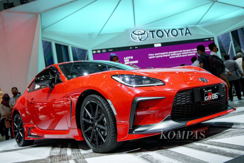 Toyota GR86 dipameran dalam GIIAS 2022 di Indonesia Convention Exhibition (ICE) BSD City, Tangerang, Banten. 