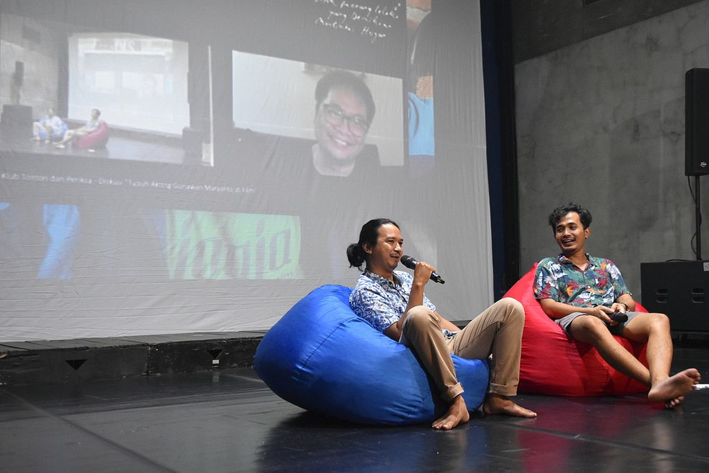 Diskusi Tubuh Akting Gunawan Maryanto di Film bersama Hikmat Darmawan, Yosef Anggi Noen, dan Suluh Pamuji di Studio Teater Garasi, Yogyakarta, 16 Januari 2022. 