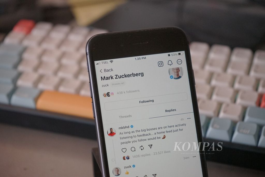Laman profil CEO Meta Mark Zuckerberg di platform Threads, seperti yang terlihat pada Kamis (6/7/2023) di Jakarta.
