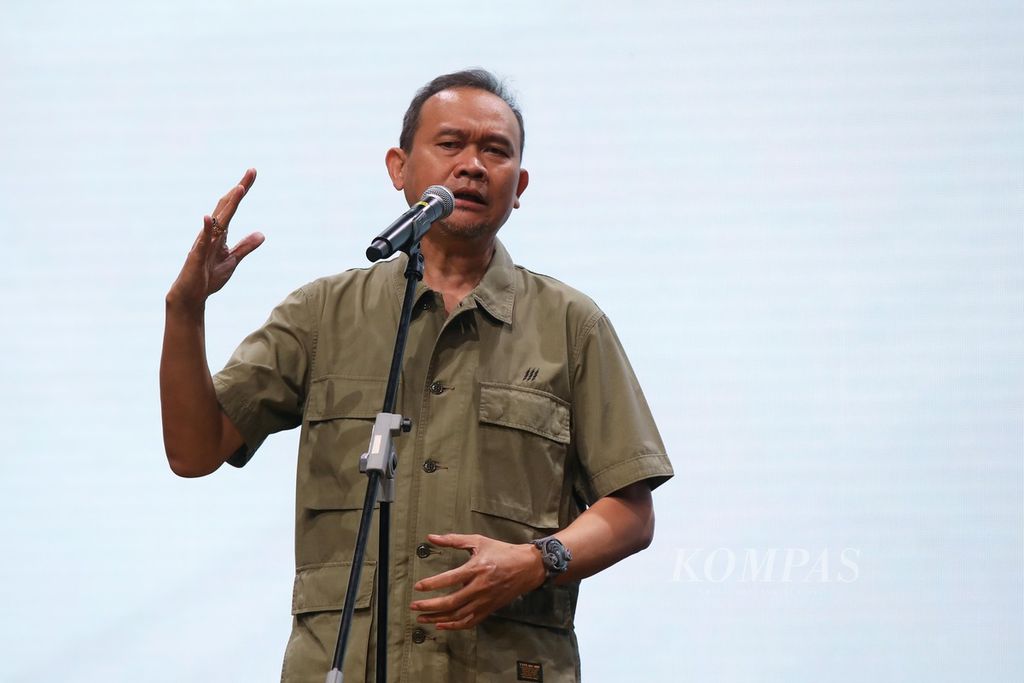 Komedian Cak Lontong di Mal Alam Sutera, Tangerang, Banten, Selasa (27/2/2024). 