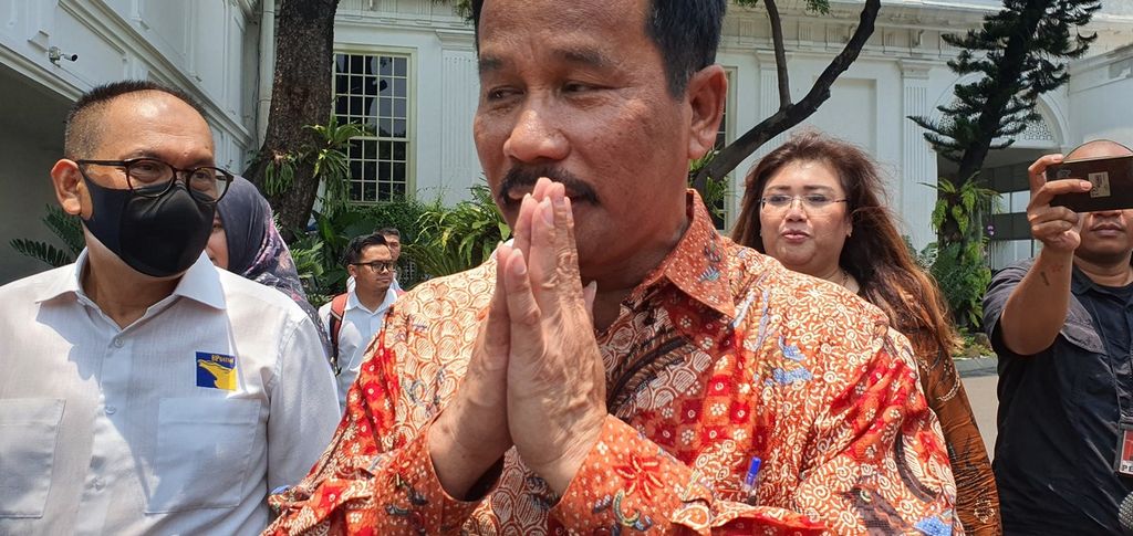 Muhammad Rudi, Wali Kota Batam/Ketua BP Batam, seusai rapat tertutup terkait penataan Rempang Eco City di Istana Merdeka, Jakarta, Senin (25/9/2023).