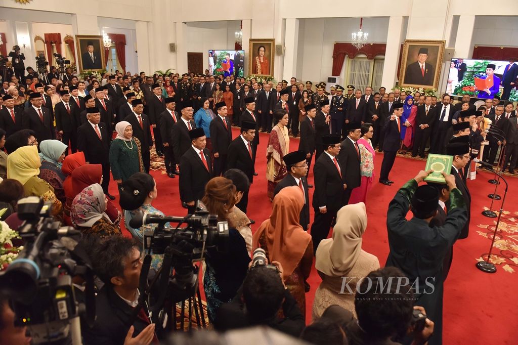 Upacara pelantikan menteri oleh Presiden Joko Widodo di Istana Negara, Jakarta, Rabu (23/10/2019). 