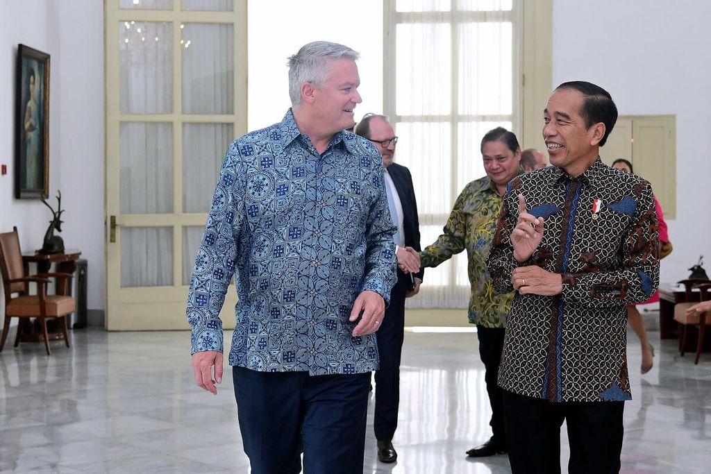 Presiden Joko Widodo menerima Sekretaris Jenderal Organisasi Kerja Sama dan Pembangunan Ekonomi atau Organisation for Economic Cooperation and Development (OECD) beserta delegasi di Istana Kepresidenan Bogor, Jawa Barat, Selasa (28/5/2024).