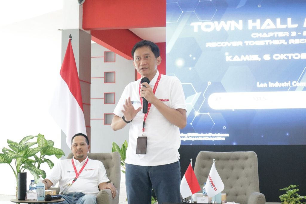 Direktur Utama PT Len Bobby Rasyidin di Bandung, Jawa Barat, Jumat (30/9/2022).
