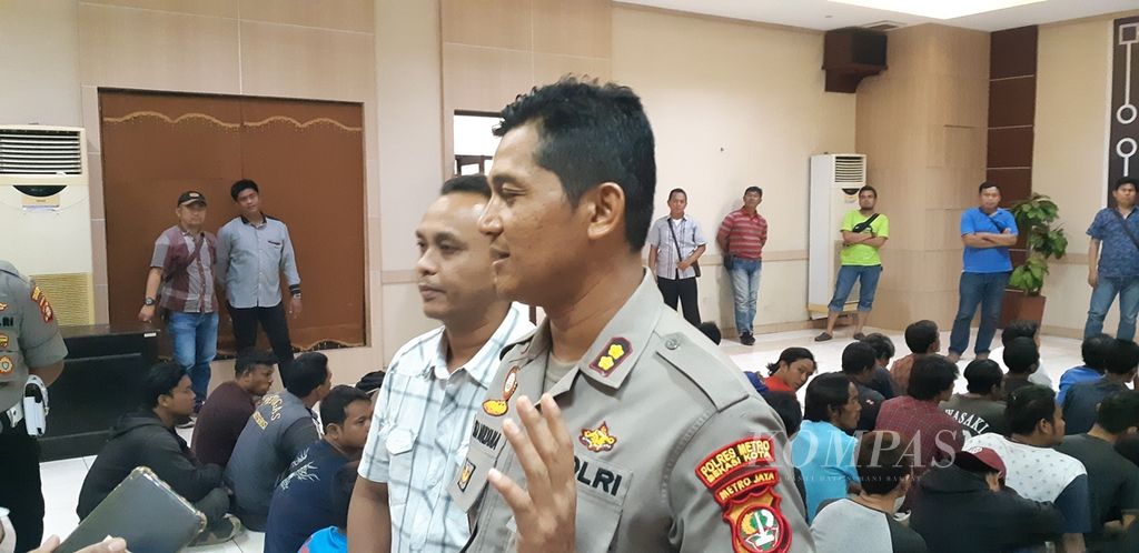 Wakil Kepala Polrestro Bekasi Kota Ajun Komisaris Besar Eka Mulyana