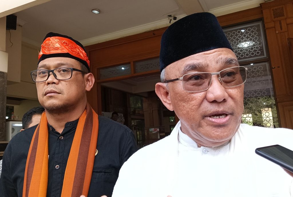 Wali Kota Depok Mohammad Idris (kanan) bersama Wakil Wali Kota Depok Imam Budi Hartono.