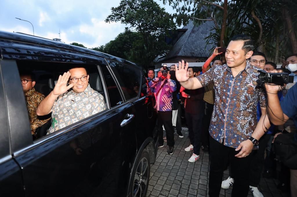 Anies Baswedan dan Tim Kecil Koalisi Perubahan mengunjungi Agus Harimurti Yudhoyono (AHY) di Kantor DPP Partai Demokrat, di Jakarta, Kamis (2/2/2023) sore.