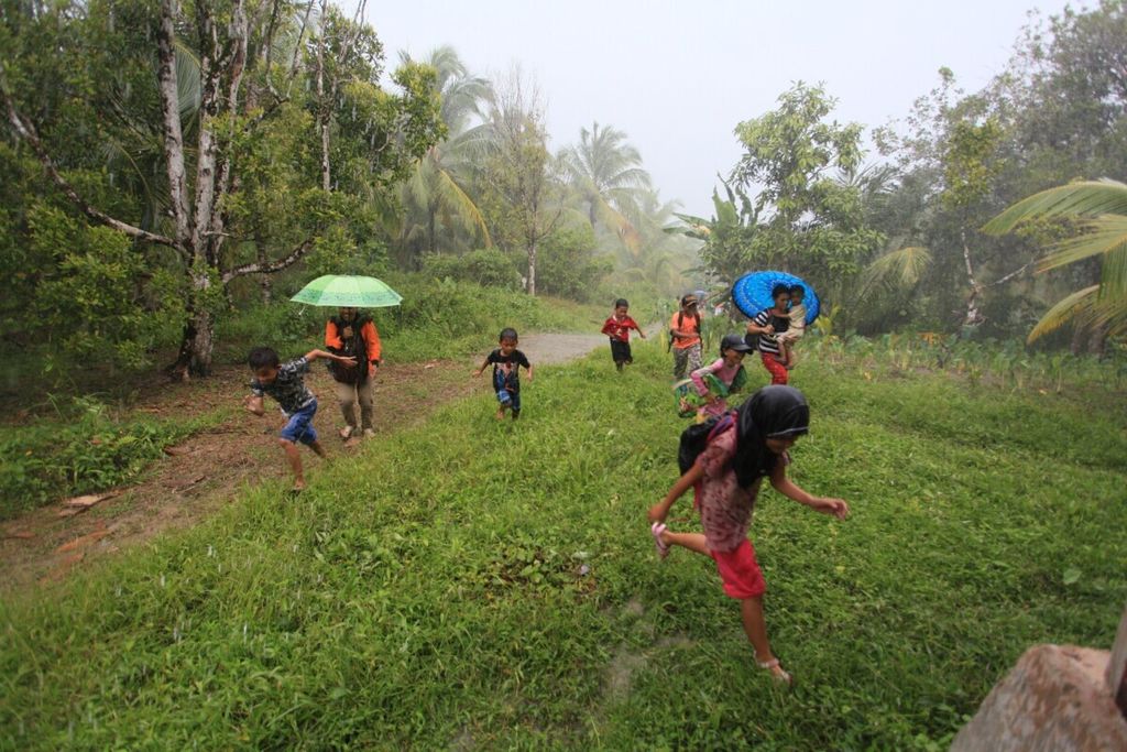Ilustrasi: Masyarakat Desa Pasakiat Taileleu, Kecamatan Siberut Barat Daya, Kabupaten Kepulauan Mentawai, Sumatera Barat, 8-10 Februari 2019. 