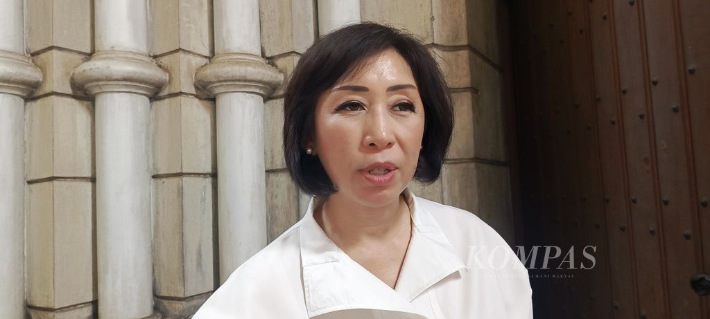 Susyana Suwadie dari Bagian Humas Gereja Katedral, Jakarta  