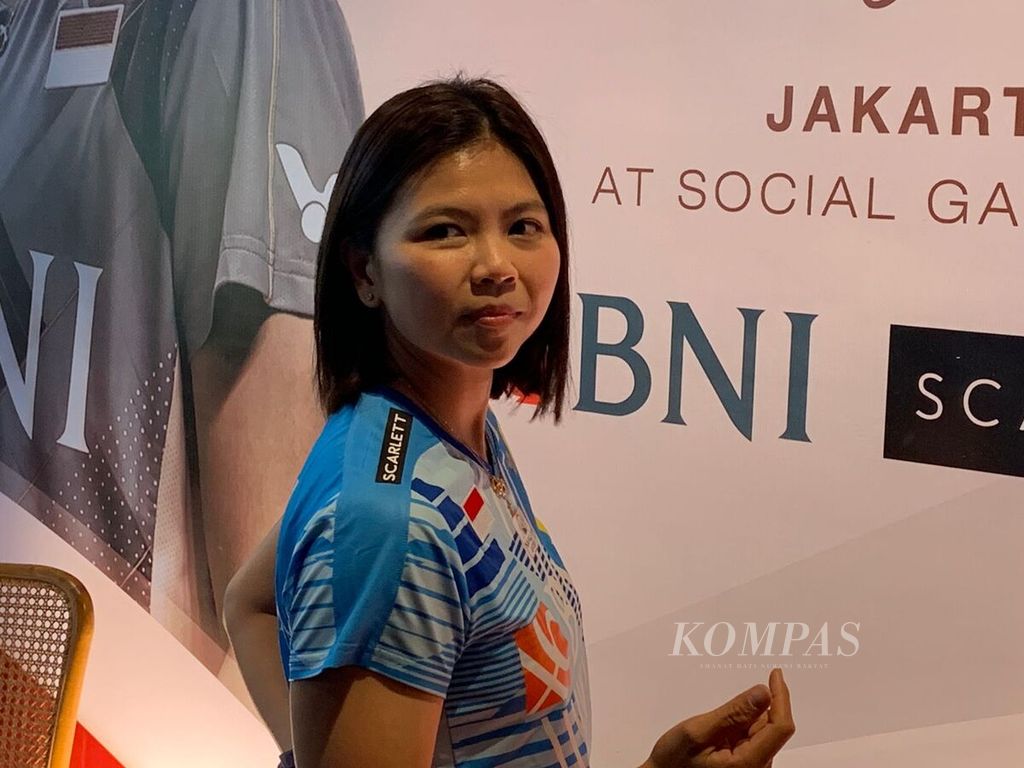 Pebulu tangkis ganda putri Indonesia, Greysia Polii, mengumumkan pengunduran dirinya sebagai atlet, Jumat (3/6/2022) di Jakarta. Ajang Indonesia Masters 2022 akan jadi panggung terakhir Greysia sebagai atlet bulu tangkis.