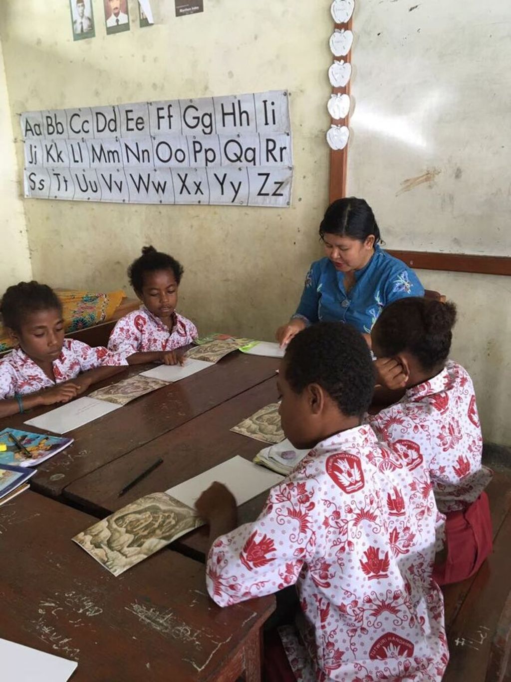 Program Literasi Unicef Papua yang diterapkan para guru bagi ribuan siswa di Papua dan Papua Barat sejak tahun 2015 lalu.