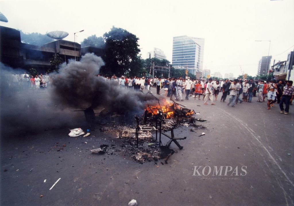 Kerusuhan di Jakarta 1998 
