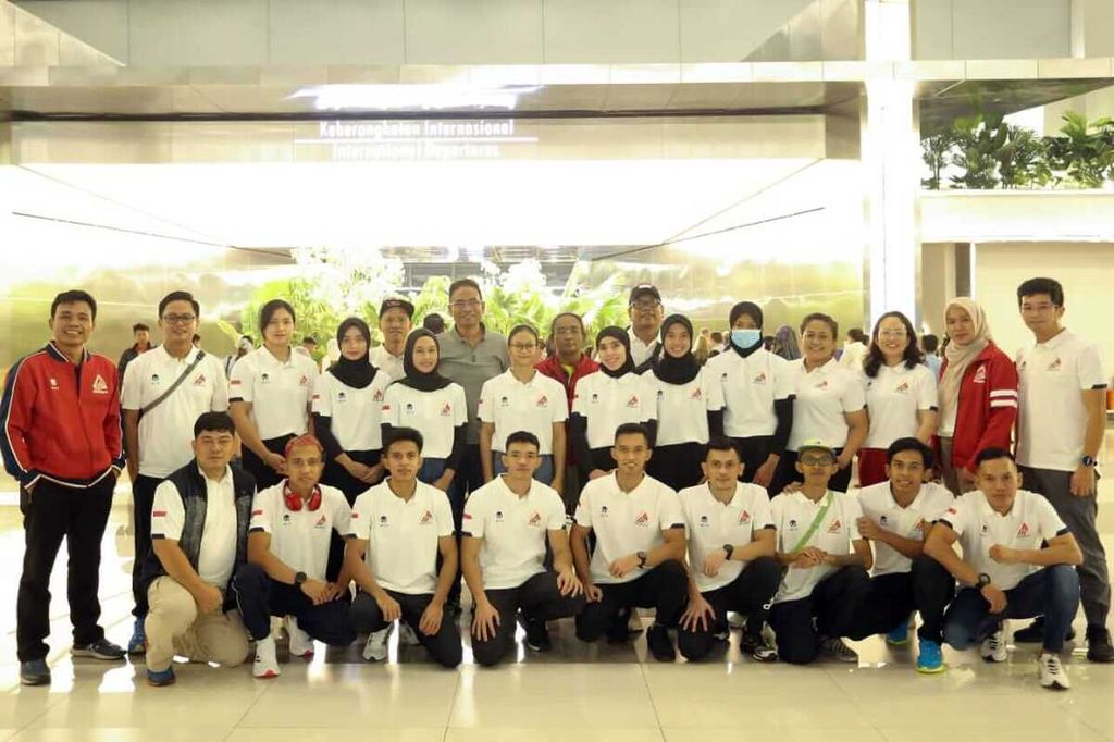 Sebanyak 14 atlet panjat tebing yang terdiri dari nomor <i>speed</i> dan<i> lead</i> bertolak ke China dari Bandara Soekarno-Hatta, Tangerang, Banten, untuk mengikuti Piala Dunia 2024 di Wujiang yang digelar 12-14 April 2024.