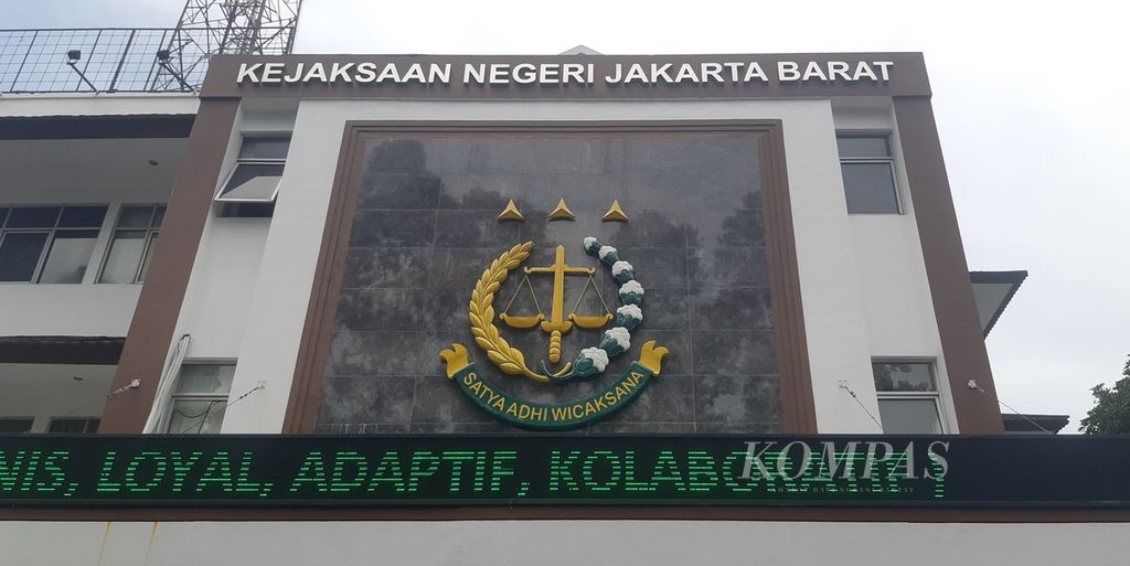 Kantor Kejaksaan Negeri Jakarta Barat di Kembangan, Jakarta Barat, Rabu (11/1/2023).