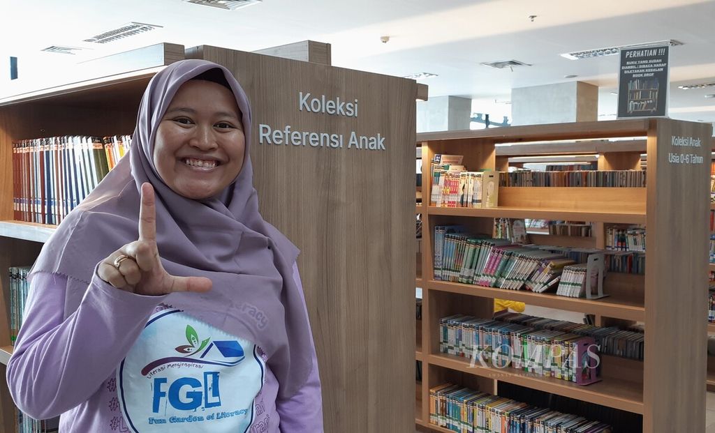 Pendiri Fun Garden of Literacy Palupi Mutiasih di Perpustakaan Jakarta, Sabtu (22/7/2023).