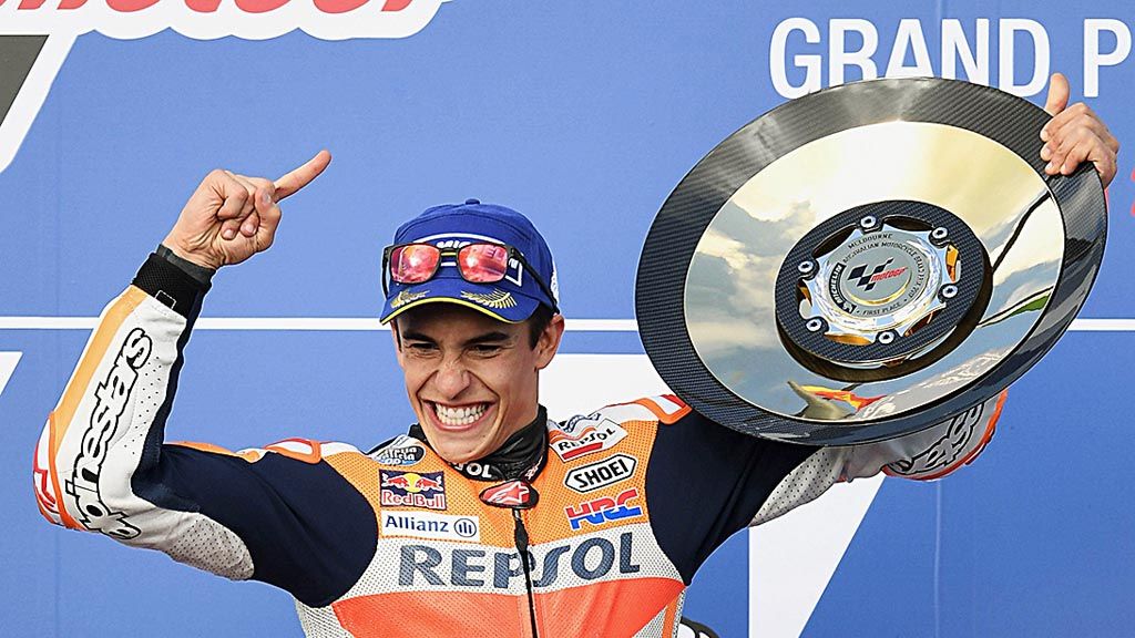 Marquez merayakan podium tertinggi yang dia raih di Sirkuit Phillip Island, Australia, pada 22 Oktober