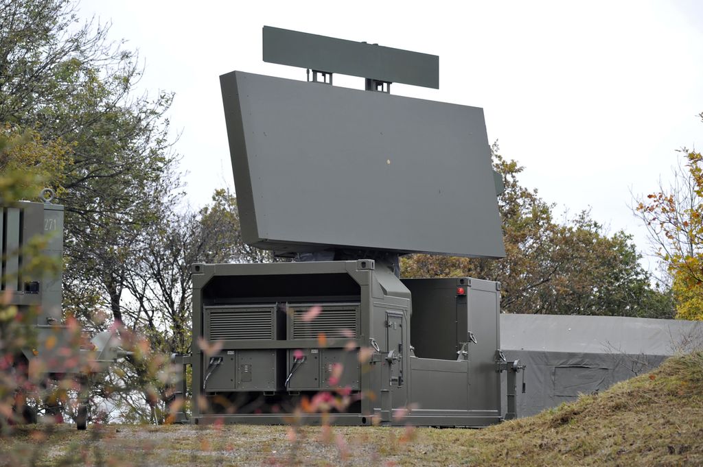 Ground Master 400 radar digital pertahanan udara kini tengah dibangun PT LEN bekerja sama dengan Thales.