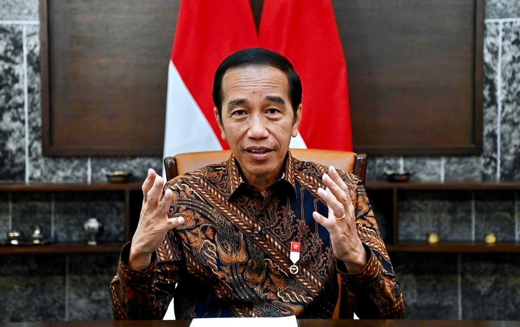 Presiden Joko Widodo dalam keterangan pers tentang penandatanganan Perpres tentang Pengesahan Persetujuan Flight Information Region Indonesia dan Singapura, Kamis (8/9/2022).