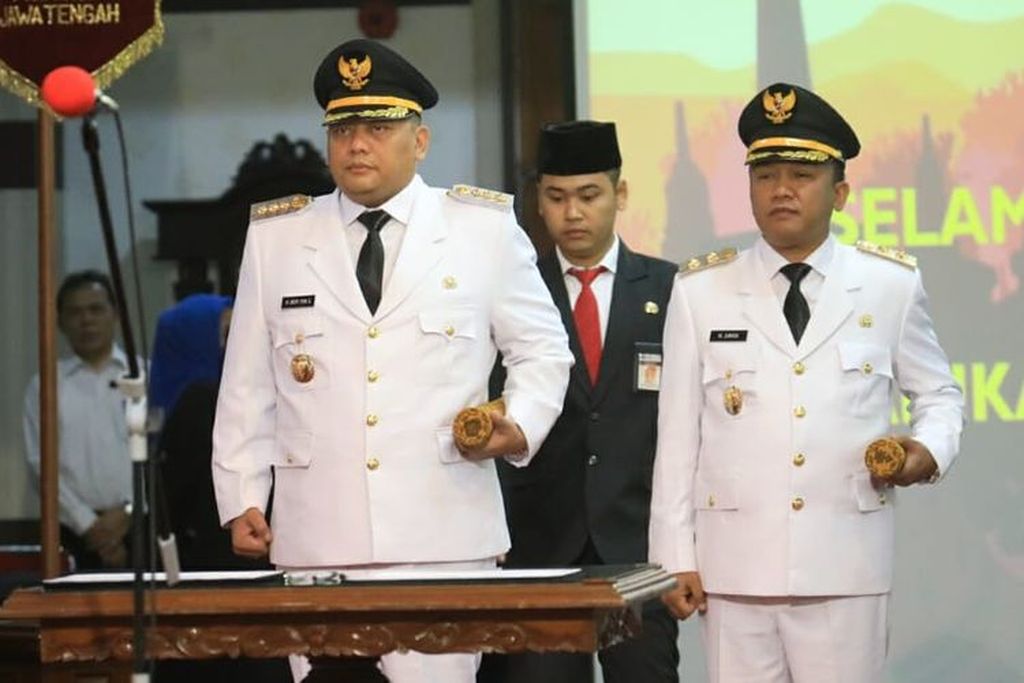 Dedy Yon Supriyono dan Muhamad Jumadi dilantik  sebagai Wali Kota dan Wakil Wali Kota Tegal terpilih periode 2019-2024 oleh Gubernur Jawa Tengah Ganjar Pranowo di Gedung Gradhika Bhakti Praja, Semarang, Jawa Tengah pada 23 Maret 2019.