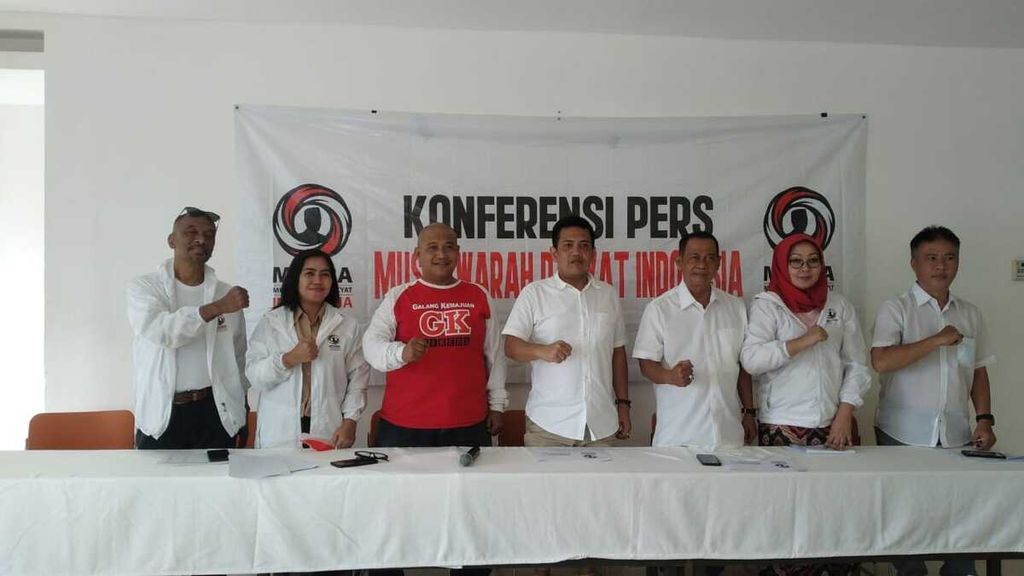 Konferensi pers hasil Musyawarah Rakyat Indonesia (Musra) XXI Kalimantan Barat dan XXII Sulawesi Tengah di Sudirman, Jakarta Pusat, Rabu (8/3/2023).